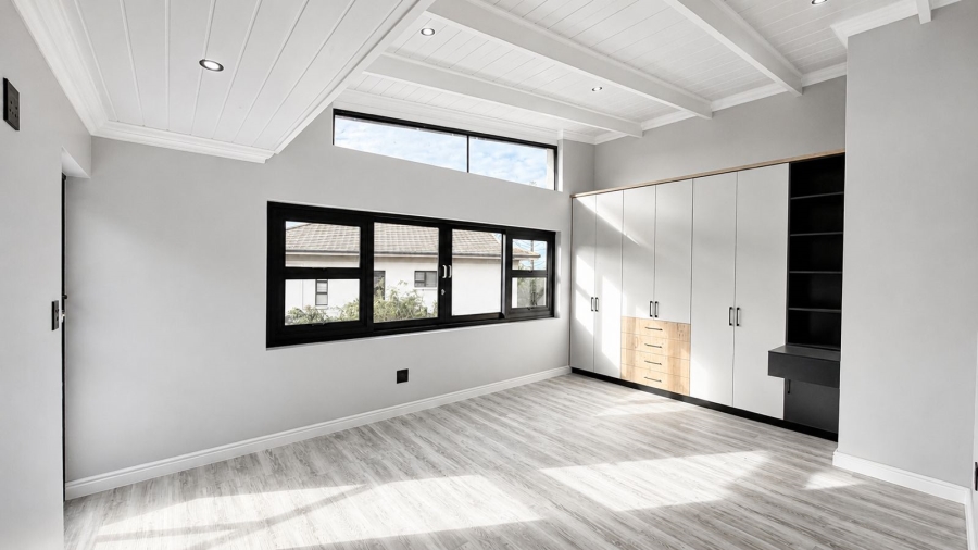 3 Bedroom Property for Sale in Linkside Western Cape